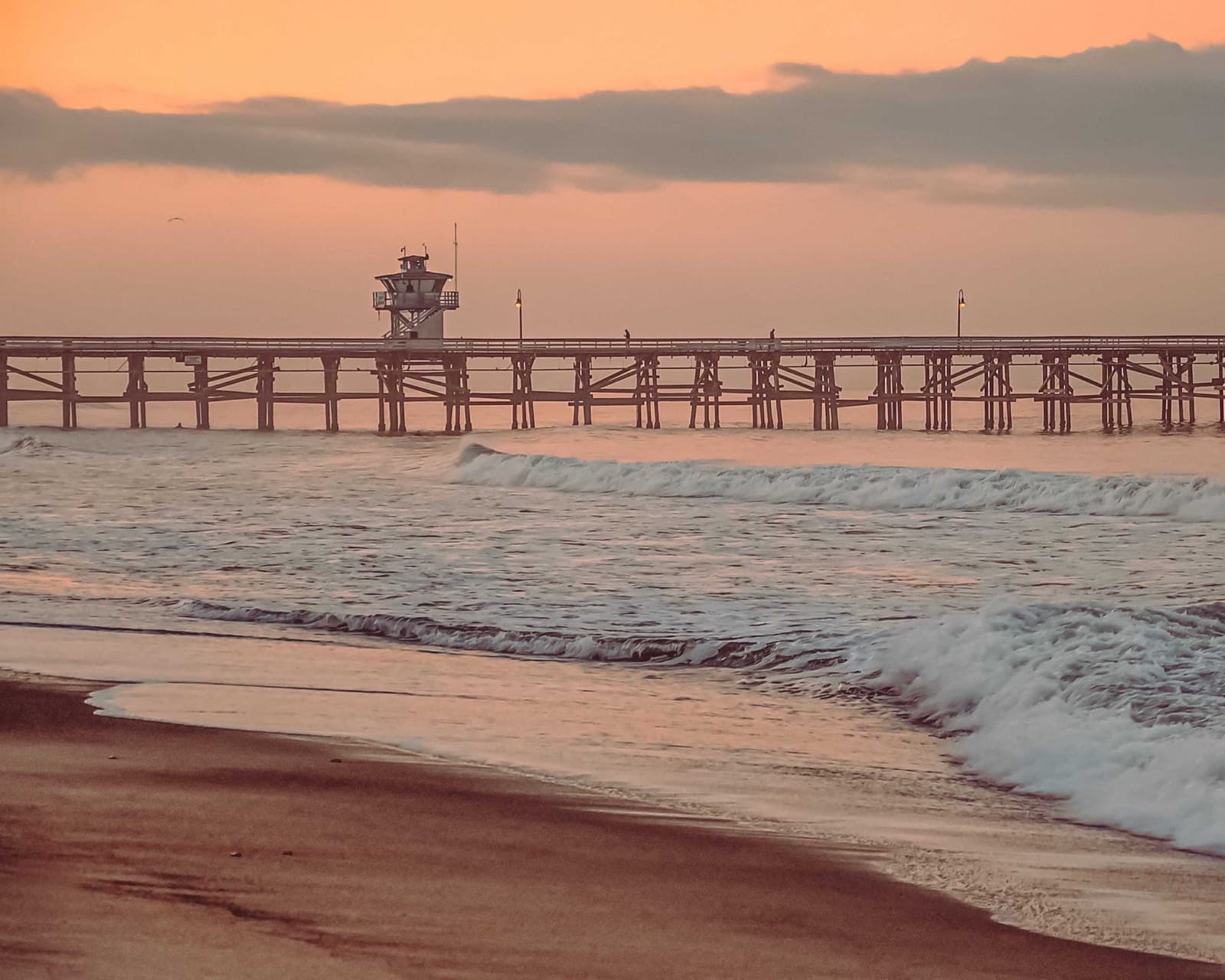 Why You Should Go to a Sober Living in Laguna Beach